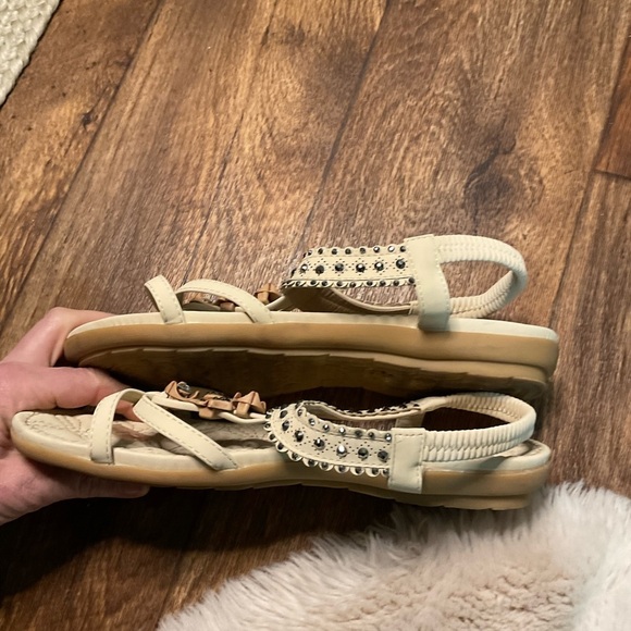 Alicegana Womens 11 Sandals Shoes Comfort Walking Non Slip Jeweled Bohemian Flat - Picture 7 of 9